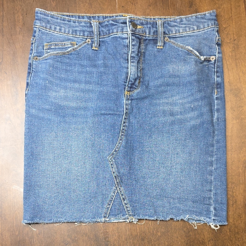 Universal Thread Light Blue Denim Skirt